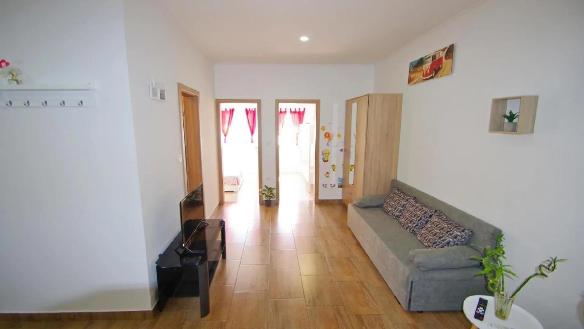 Apartment 2 Schlafzimmer Ferienwohnung In Viilage Loborika Croatia