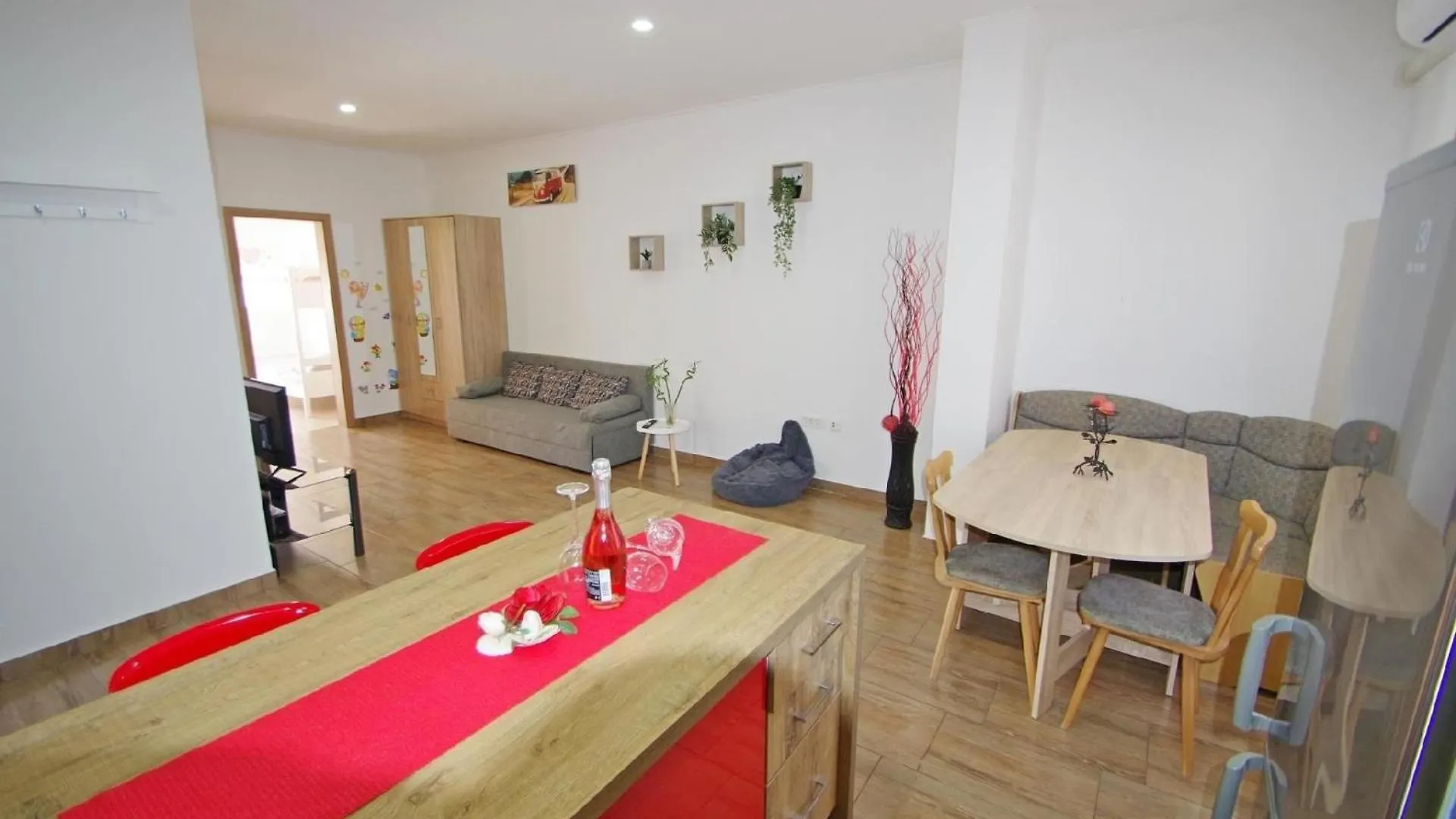 Apartment 2 Schlafzimmer Ferienwohnung In Viilage Loborika